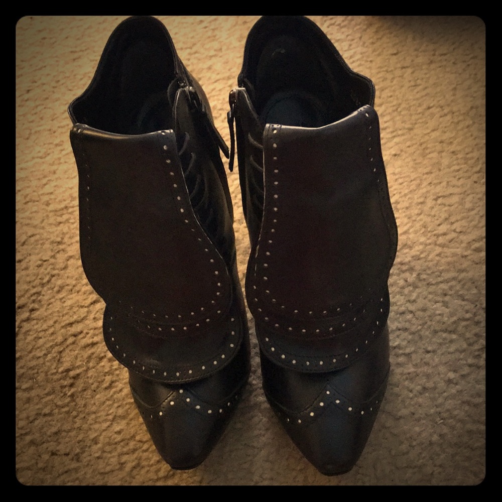 Alexander McQueen lowrise heeled boots Work or fun